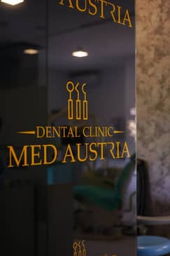 Slider image (7) Dental Med Austria